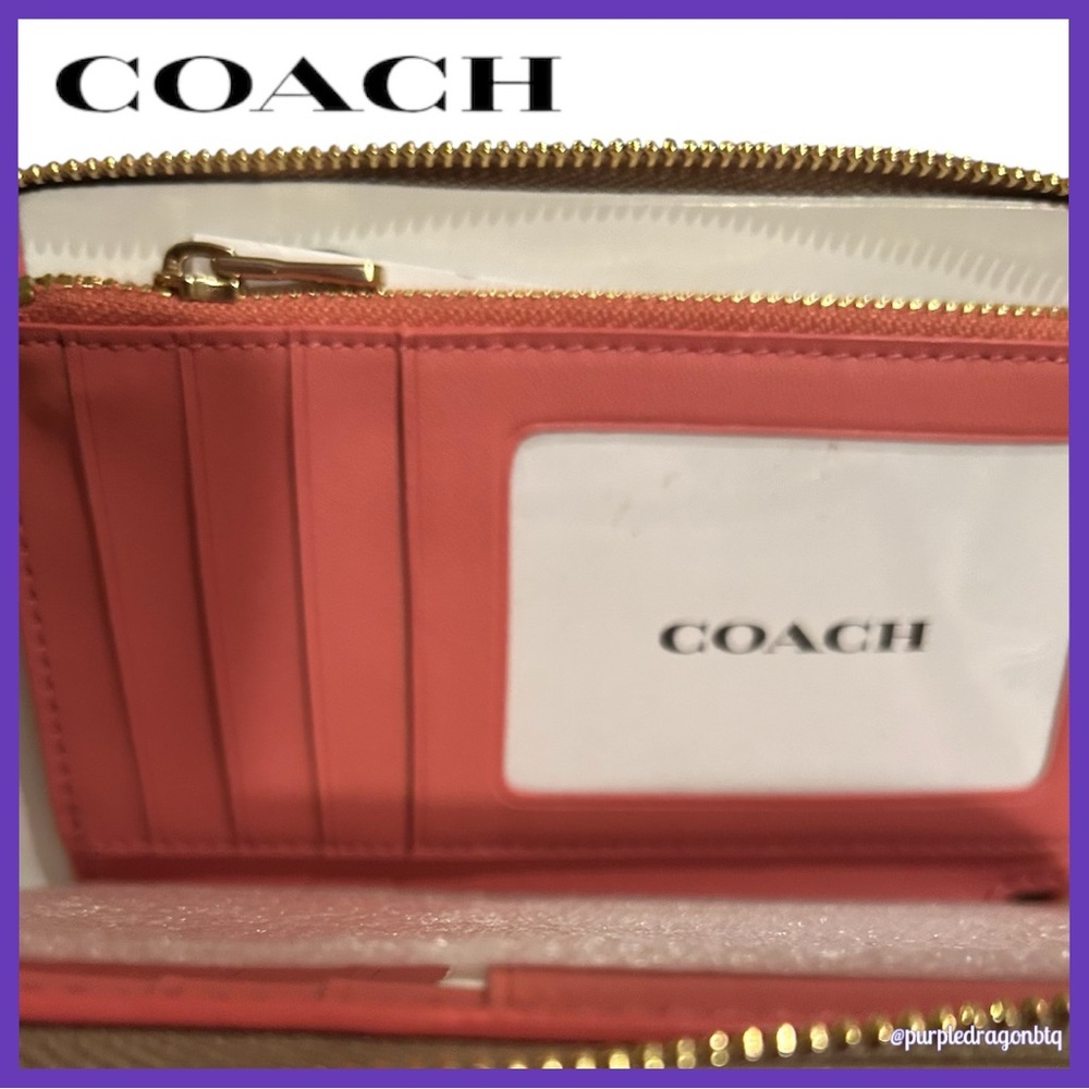 Coach ✨Final Price ✨MEDIUM ZIP AROUND WALLET SIGNATURE JACQUARD WITH STRIPES NWT - Picture 4 of 5